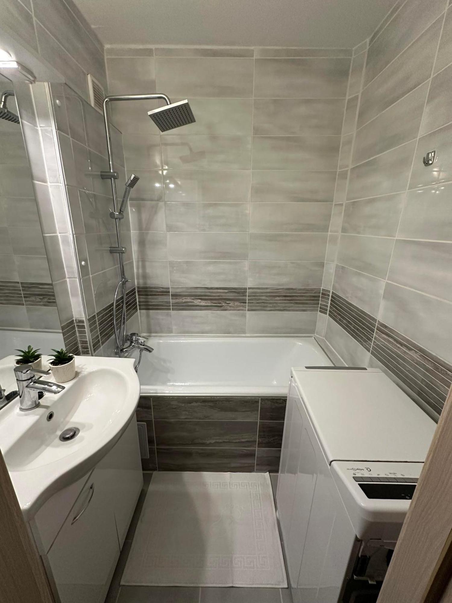 City Park Apartman Budapest Bagian luar foto