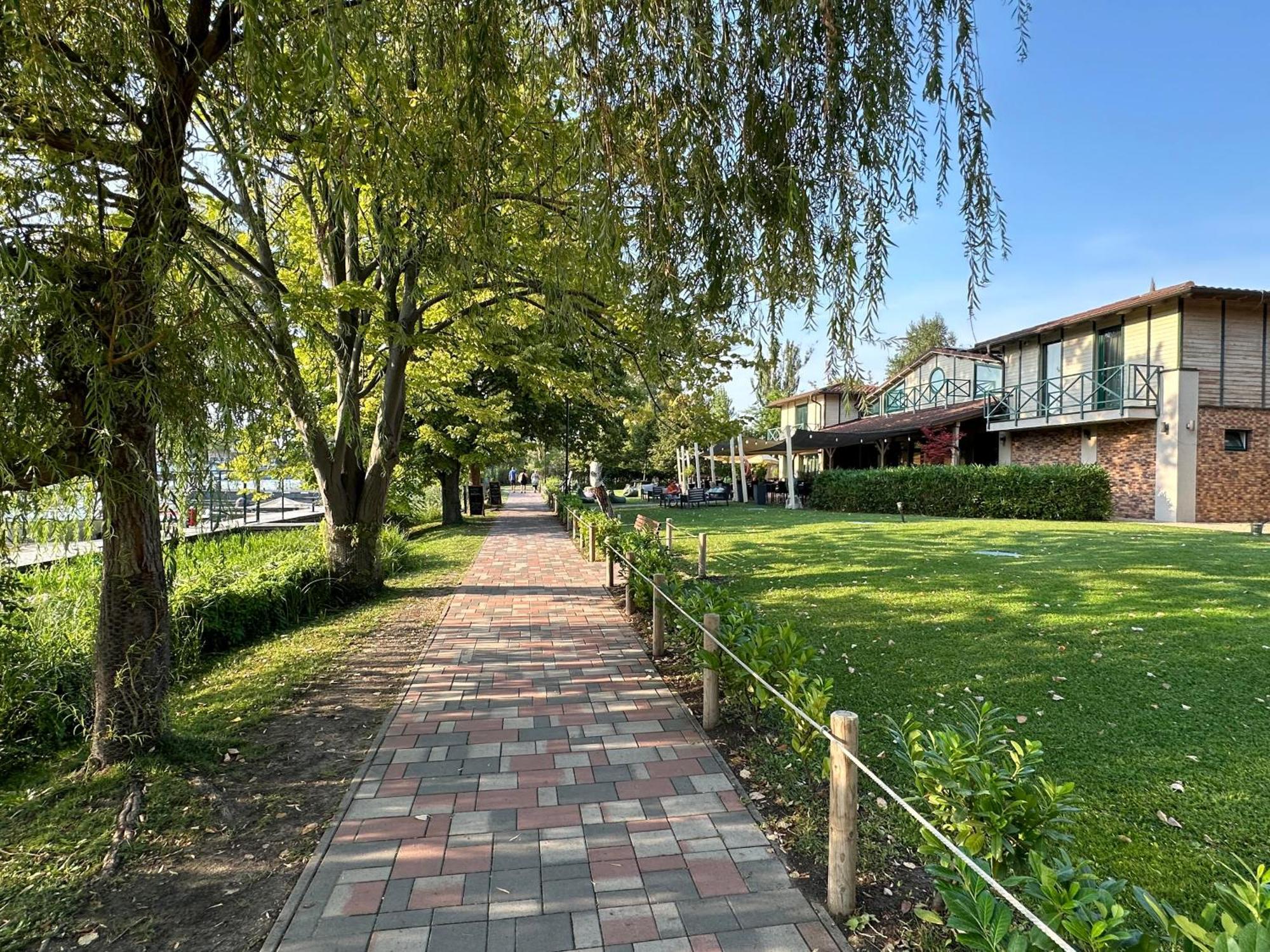 City Park Apartman Budapest Bagian luar foto